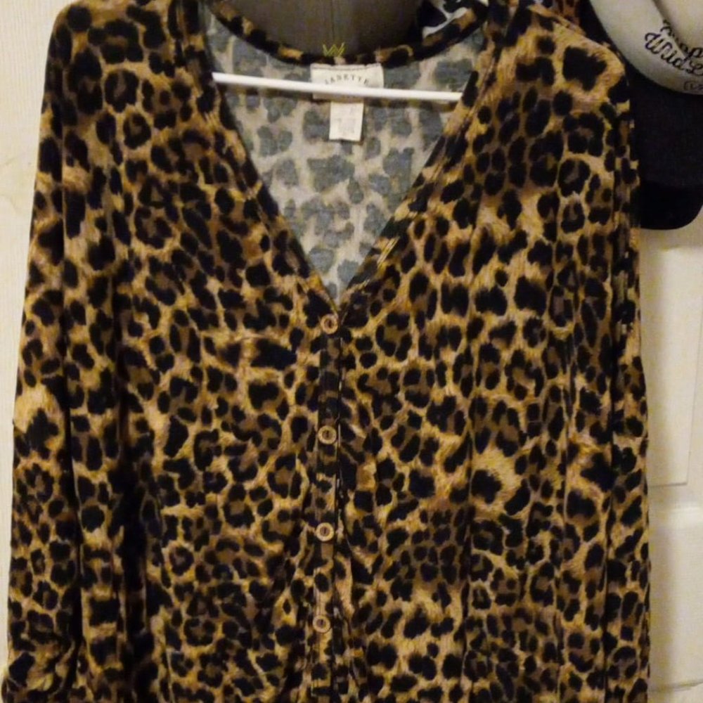 Leopard top